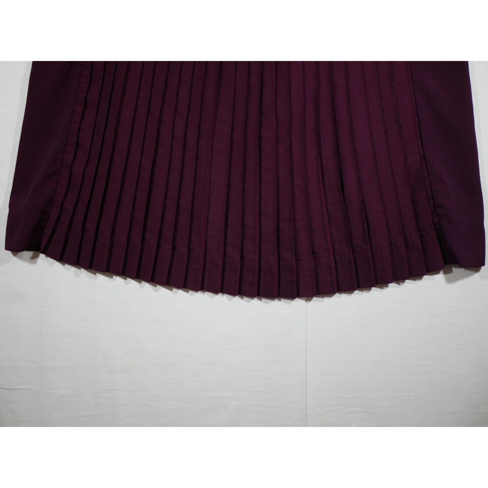 American Eagle Pleated Burgundy Sleeveless Blouse With Floral Applique Size L - Picture 12 of 15